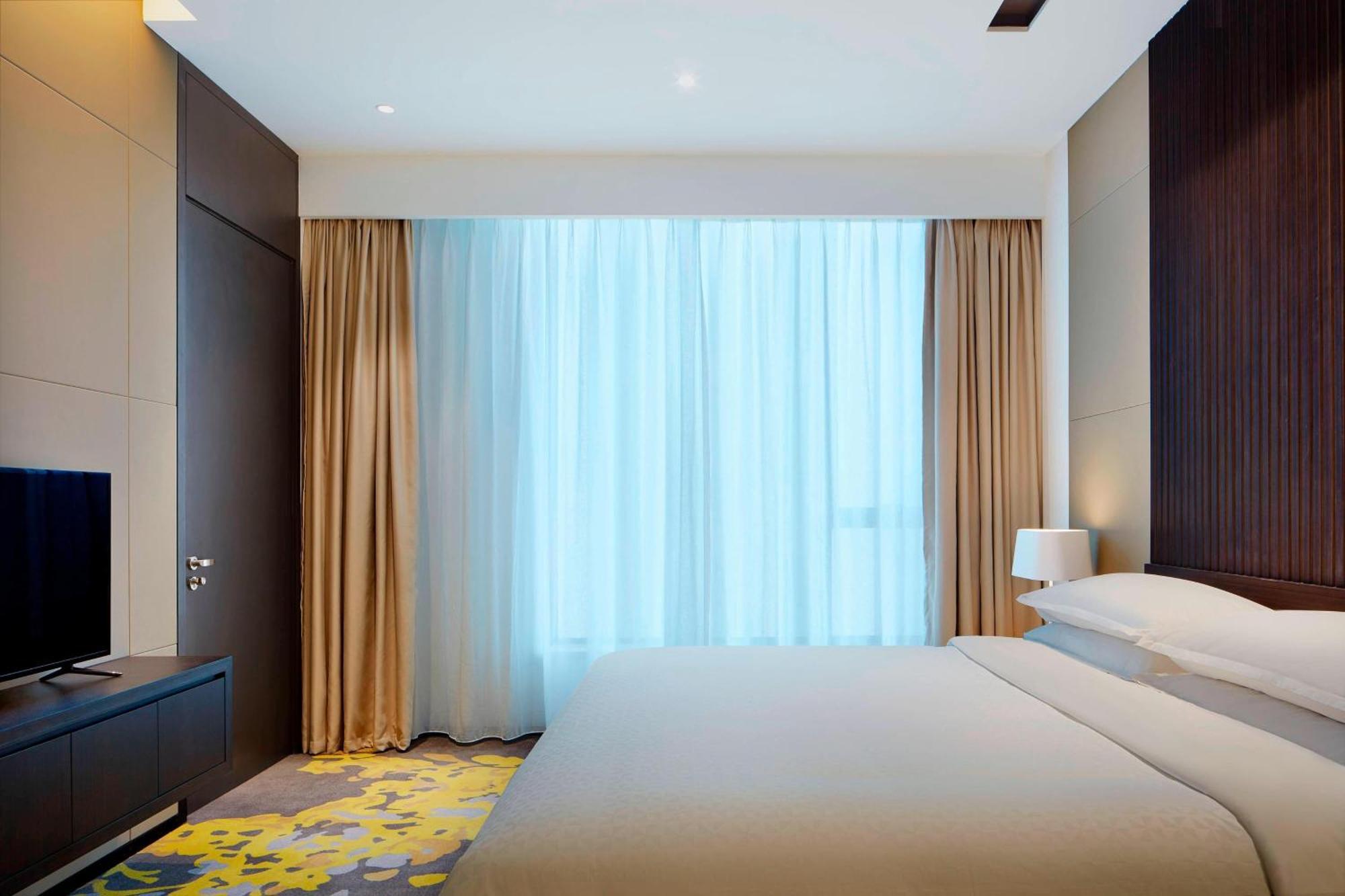 Four Points By Sheraton Changchun Hi-Tech Zone Екстериор снимка