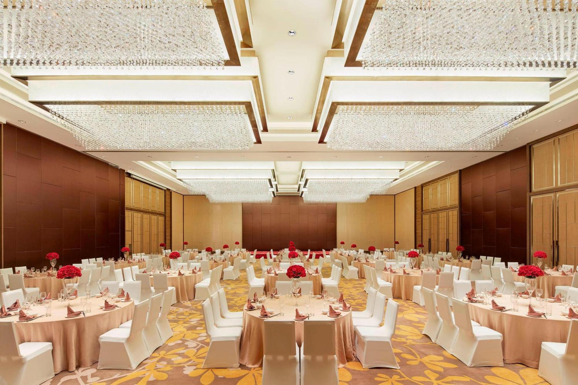 Four Points By Sheraton Changchun Hi-Tech Zone Екстериор снимка