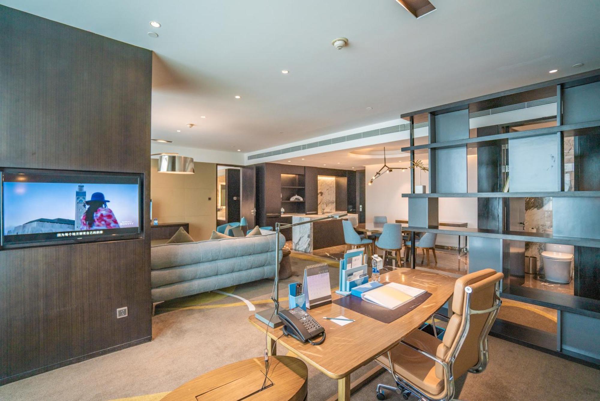 Four Points By Sheraton Changchun Hi-Tech Zone Екстериор снимка